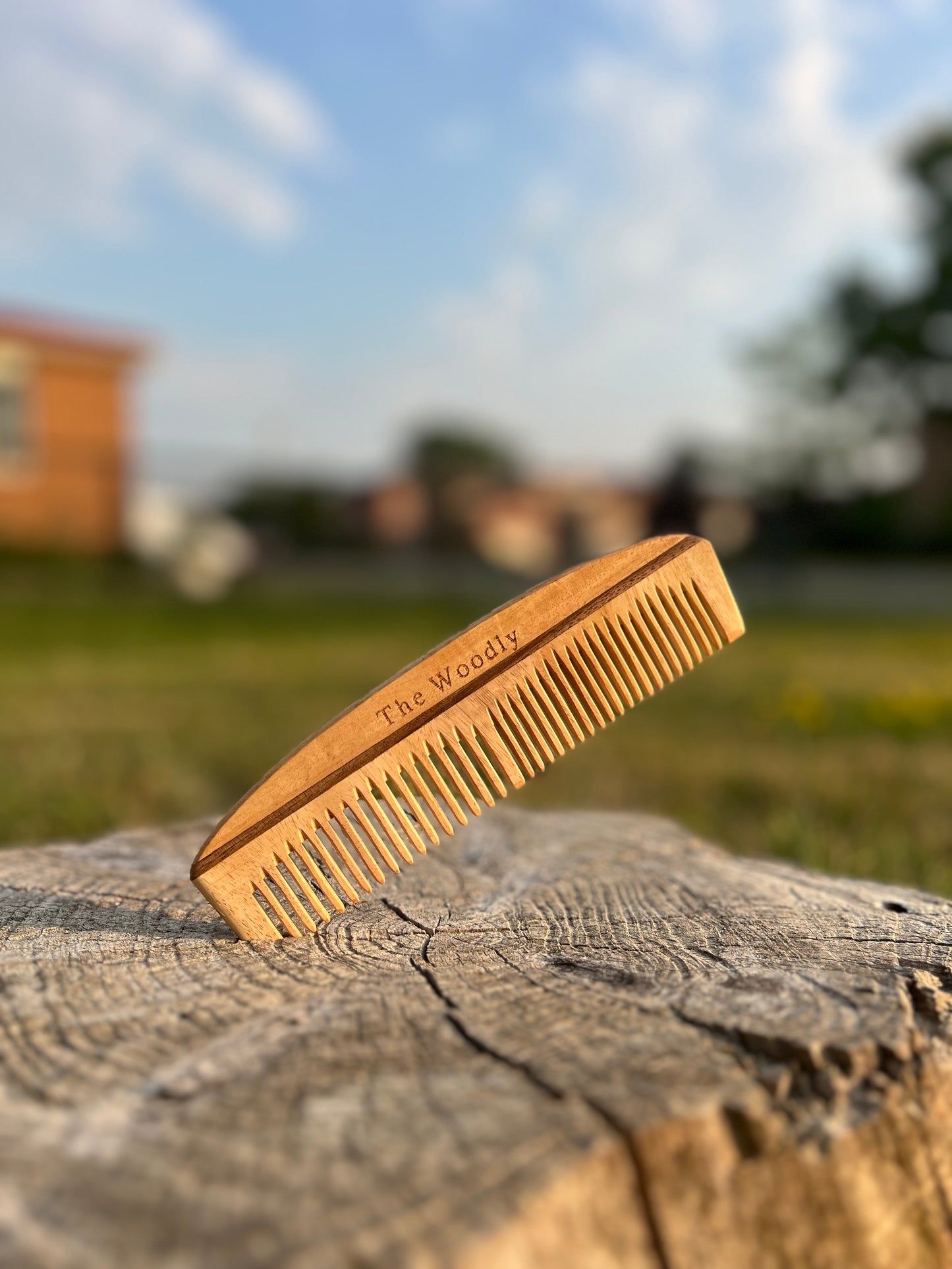 Ruby Radiance Oil-Infused Neem Wood Comb